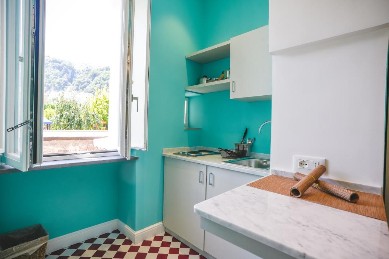 Cafe Latino Suites Sorrente Extérieur photo
