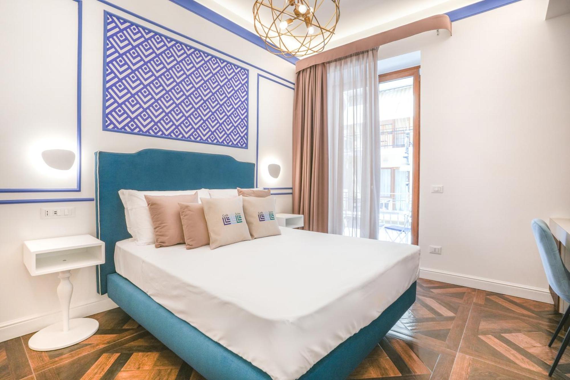 Cafe Latino Suites Sorrente Extérieur photo